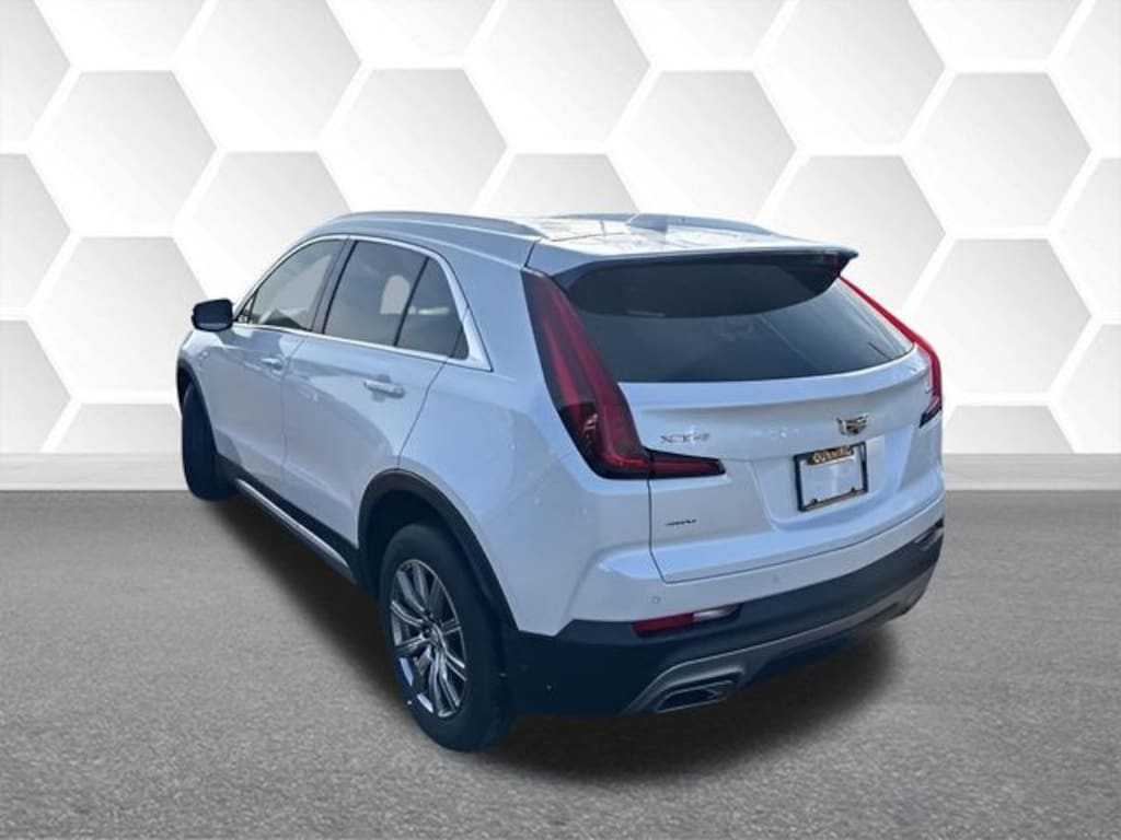 Used 2021 CADILLAC XT4 Premium Luxury SUV