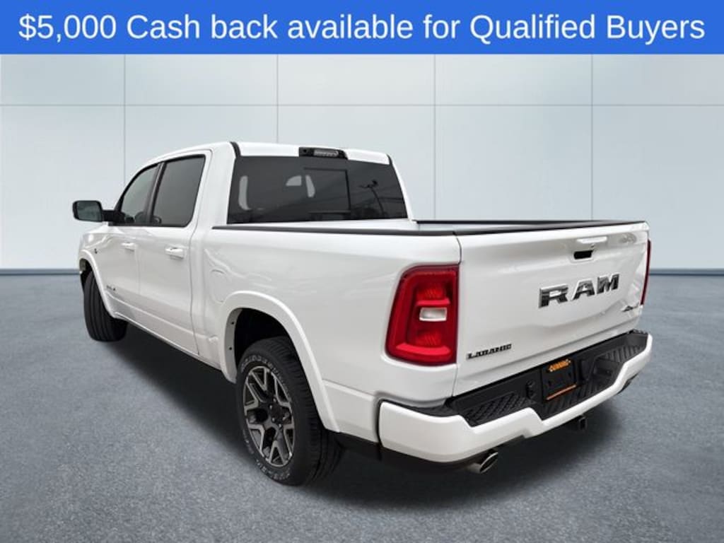New 2026 Ram 1500 LARAMIE CREW CAB 4X4 5'7 BOX Pickup