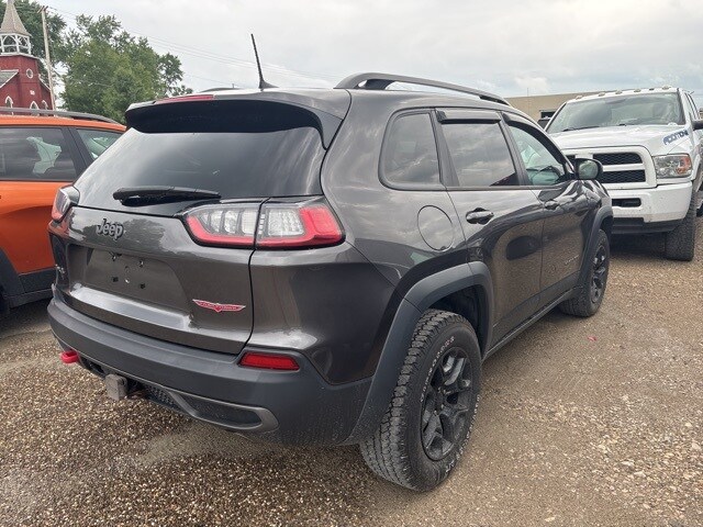2019 Jeep Cherokee Trailhawk photo 3
