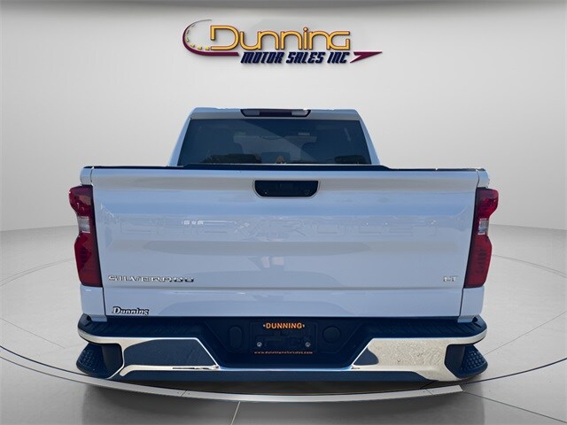 2022 Chevrolet Silverado 1500 LT photo 3