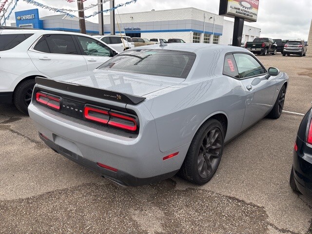 2022 Dodge Challenger R/T Scat Pack photo 4