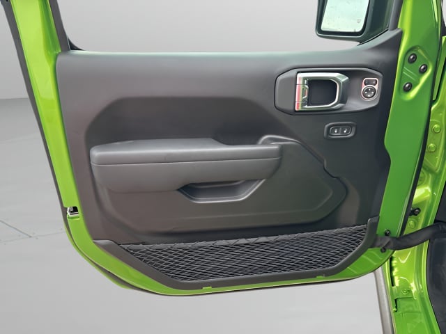 2025 Jeep Wrangler 4-Door Willys - Photo 8