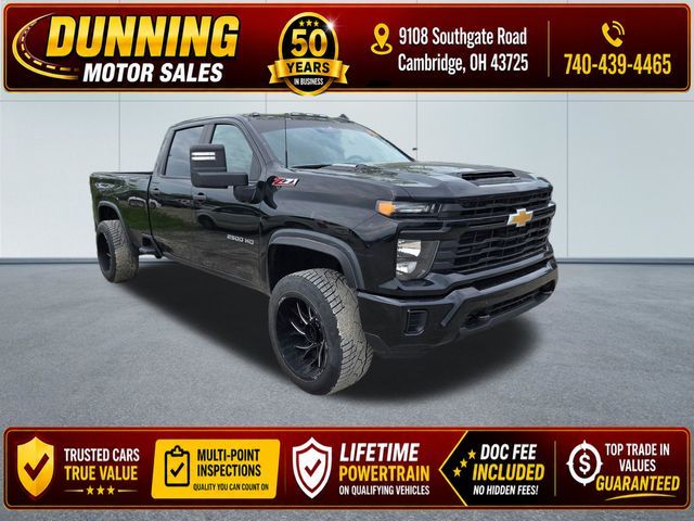2024 Chevrolet Silverado HD Custom 4WD Crew Cab Standard Box's photo