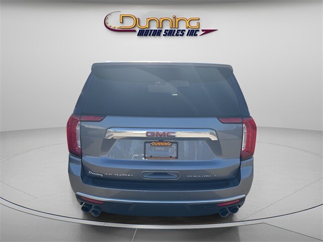 2022 Gmc Yukon XL Denali photo 2