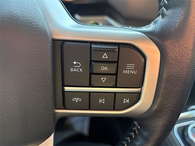 2022 Ford Expedition XLT photo 3