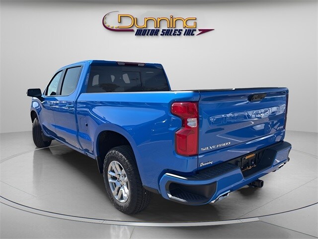 2026 Chevrolet Silverado 1500 RST photo 2