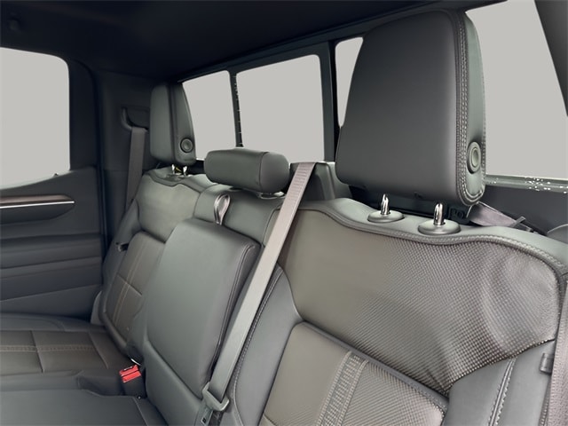 2026 Chevrolet Silverado 1500 High Country photo 5