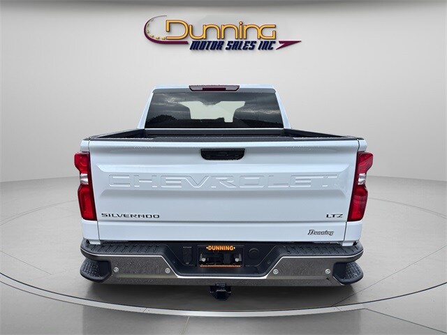 2026 Chevrolet Silverado 1500 LTZ photo 2