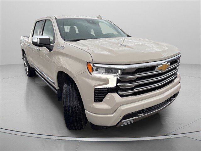 2026 Chevrolet Silverado 1500 High Country photo 4