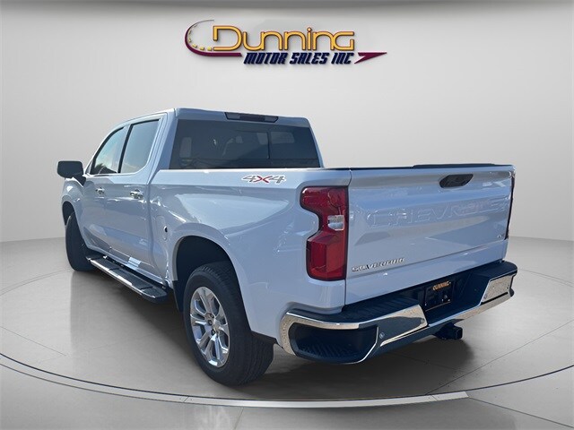 2026 Chevrolet Silverado 1500 LTZ photo 2