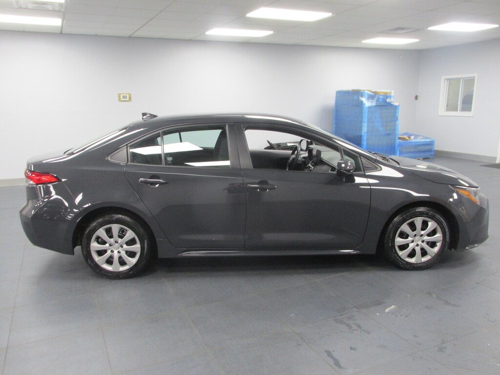 Used 2023 Toyota Corolla LE Sedan
