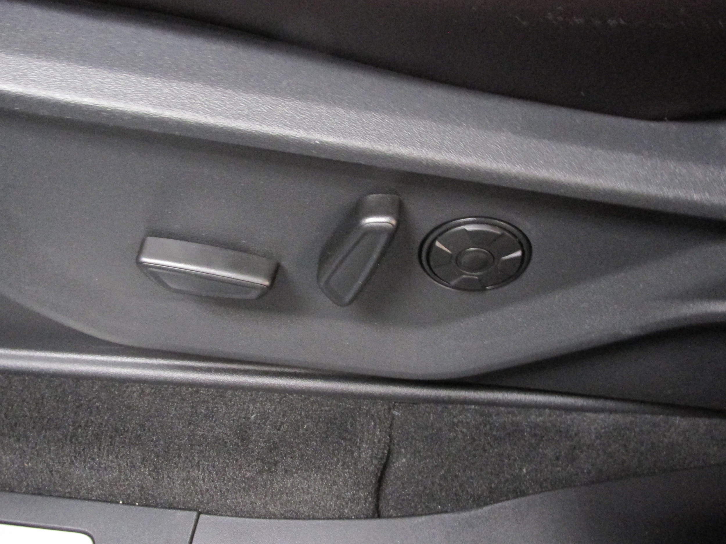 2025 Ford Expedition Platinum - Photo 33