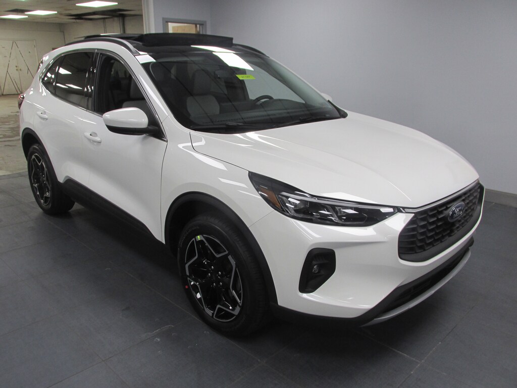 New 2026 Ford Escape Platinum SUV