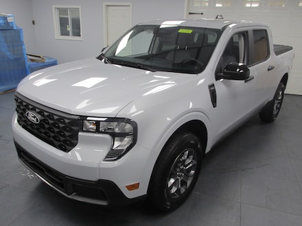 2025 Ford Maverick XLT TRUCK