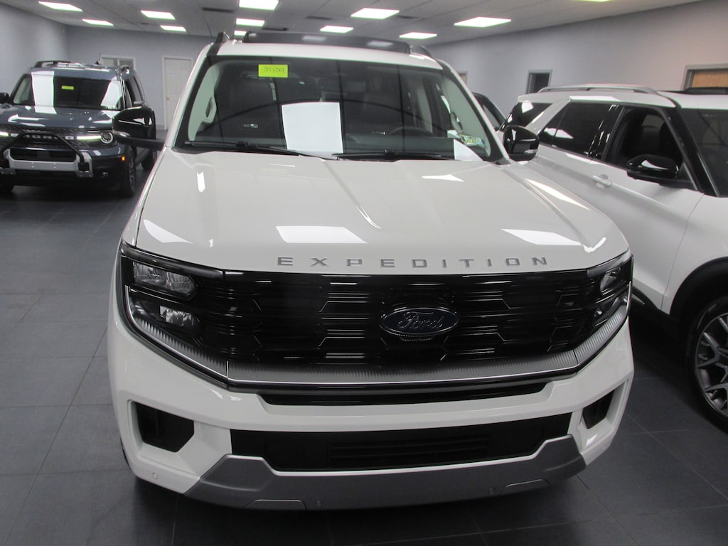 New 2025 Ford Expedition Platinum SUV