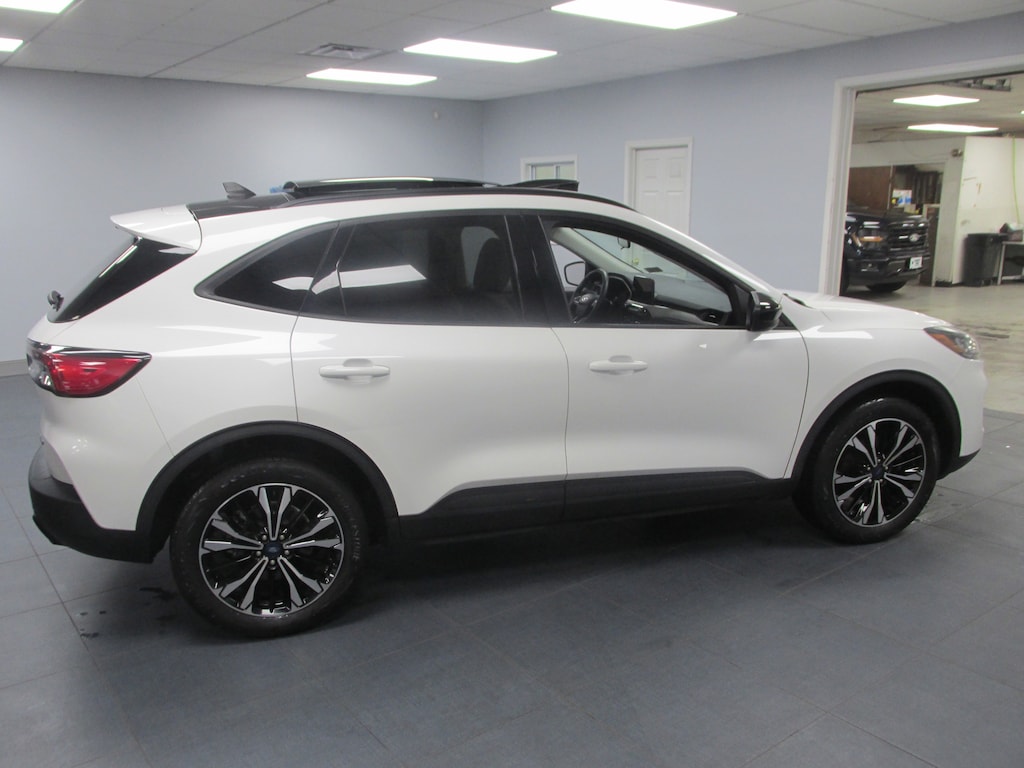 Certified 2022 Ford Escape SE SUV