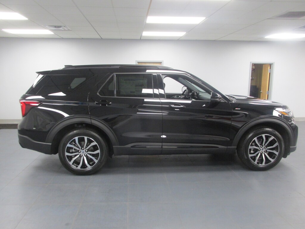 New 2026 Ford Explorer ST-Line SUV