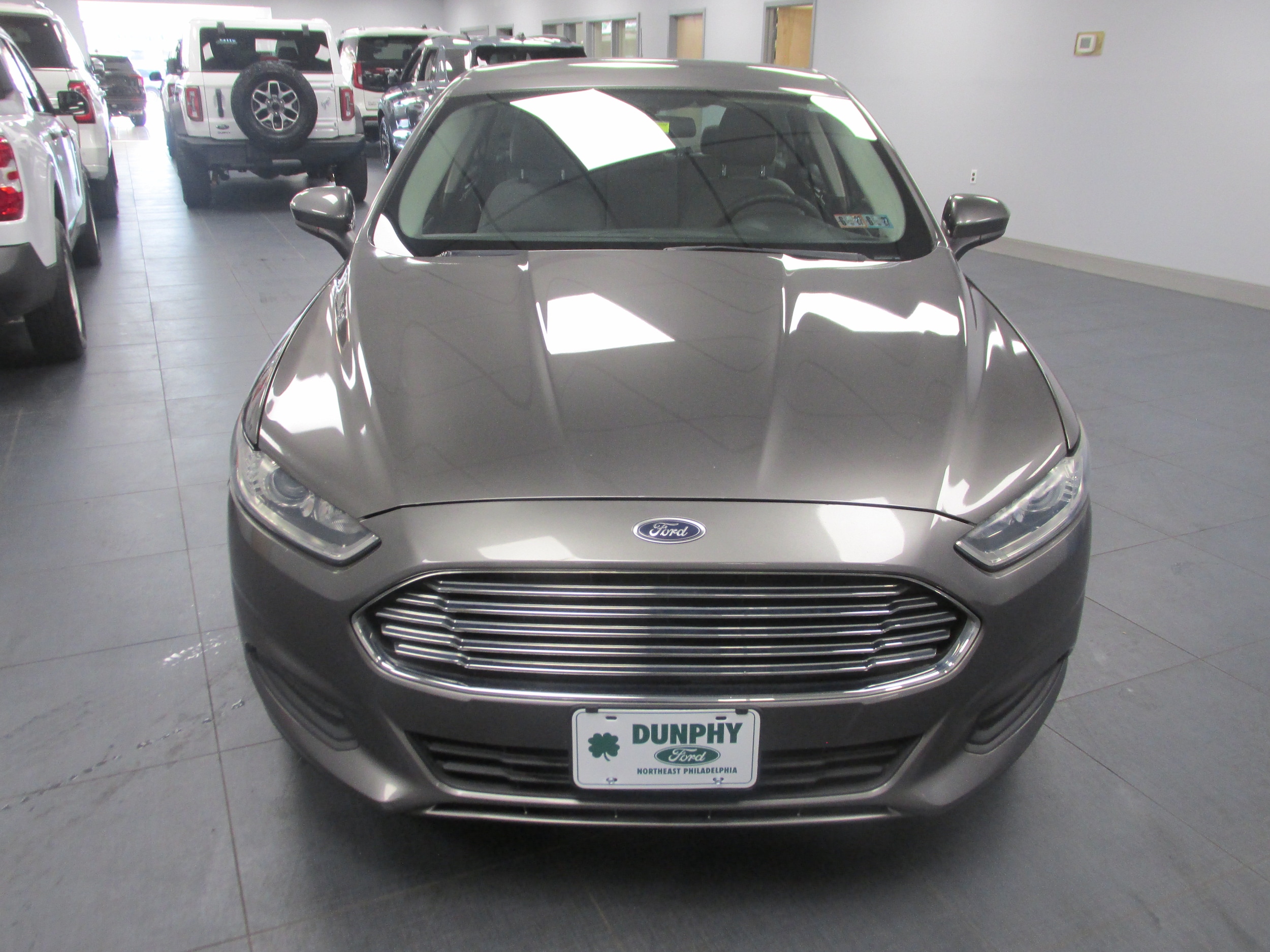 Used 2014 Ford Fusion S with VIN 1FA6P0G76E5402436 for sale in Philadelphia, PA