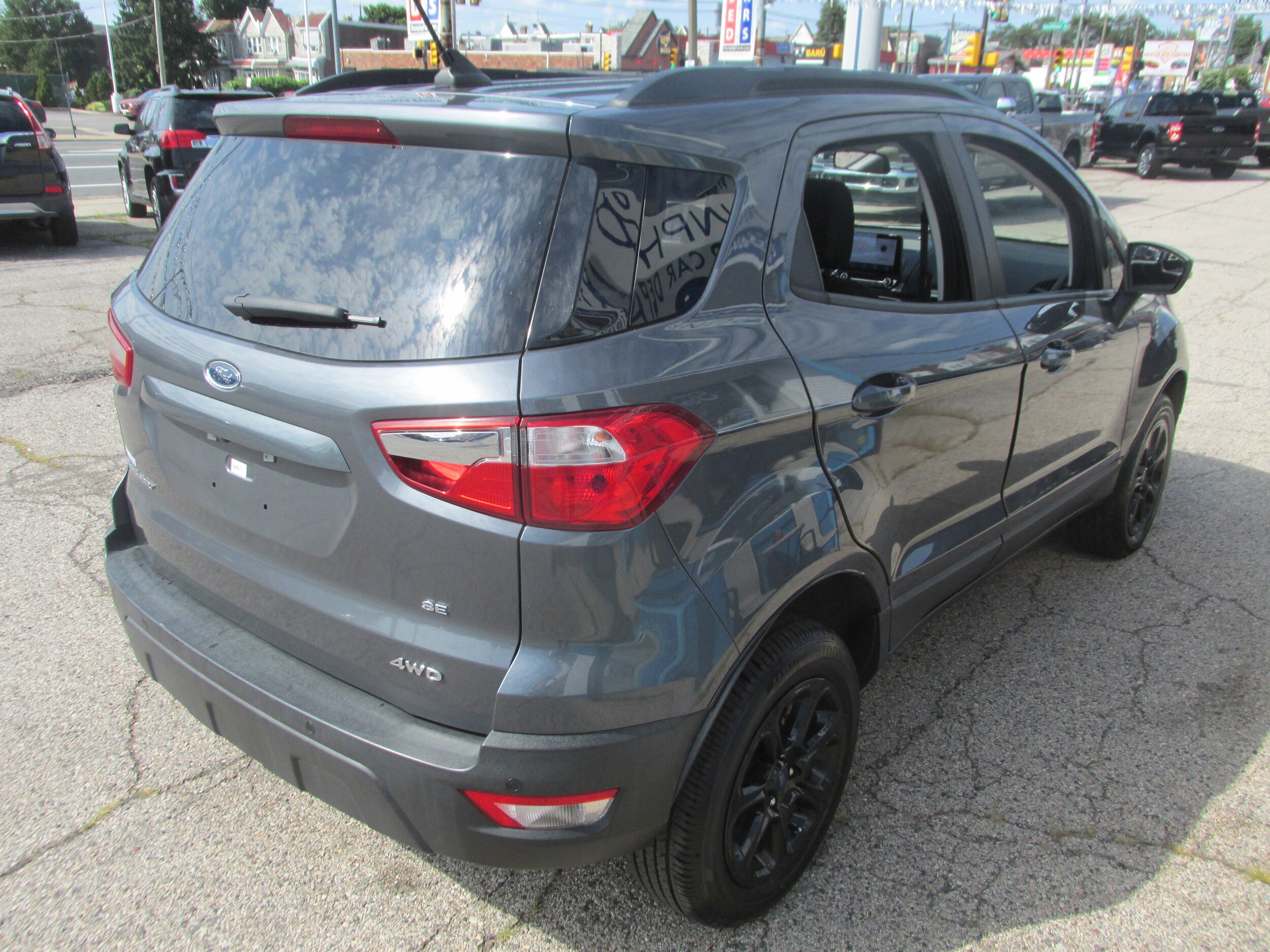 2020 Ford EcoSport SE photo 3