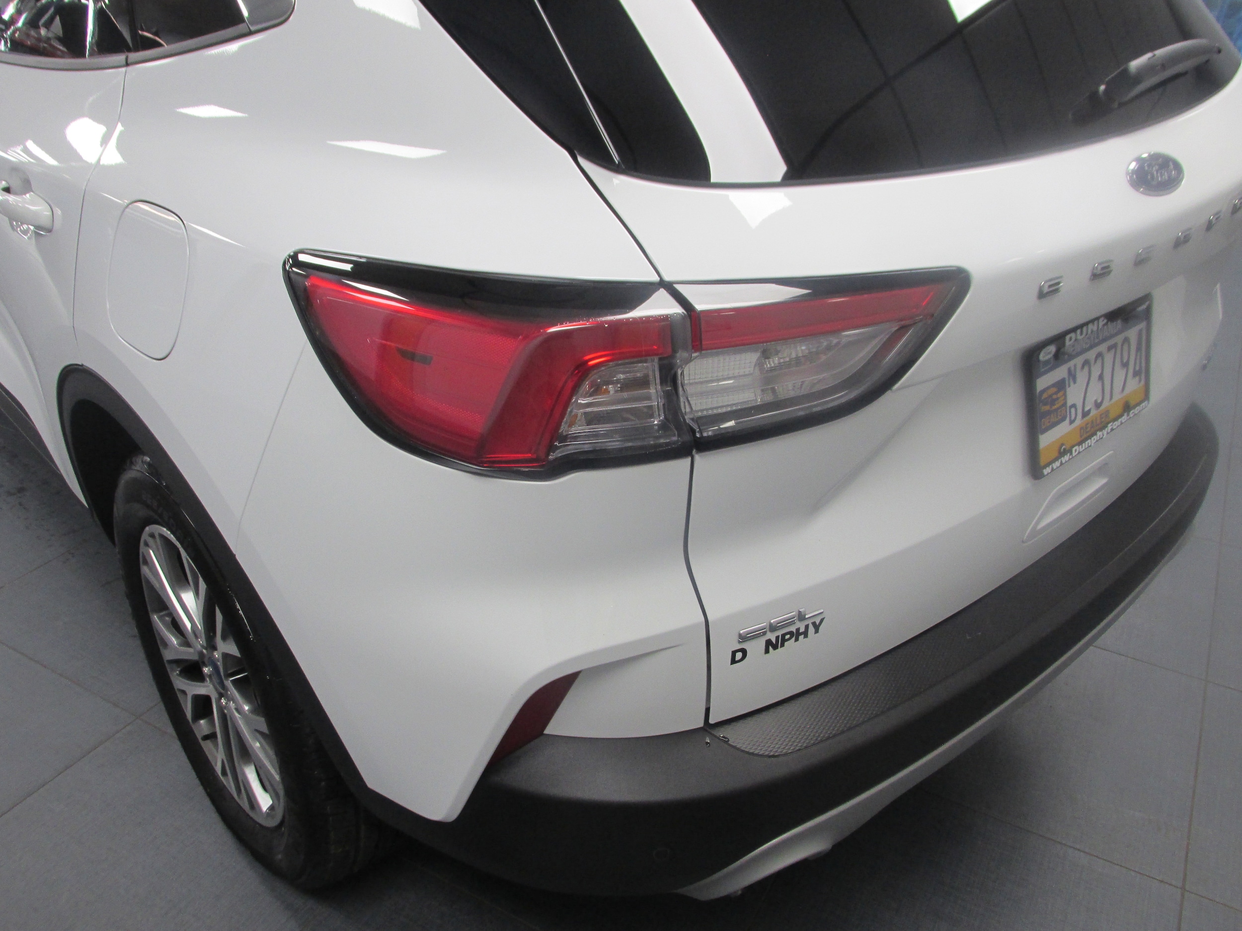 2022 Ford Escape SEL - Photo 12