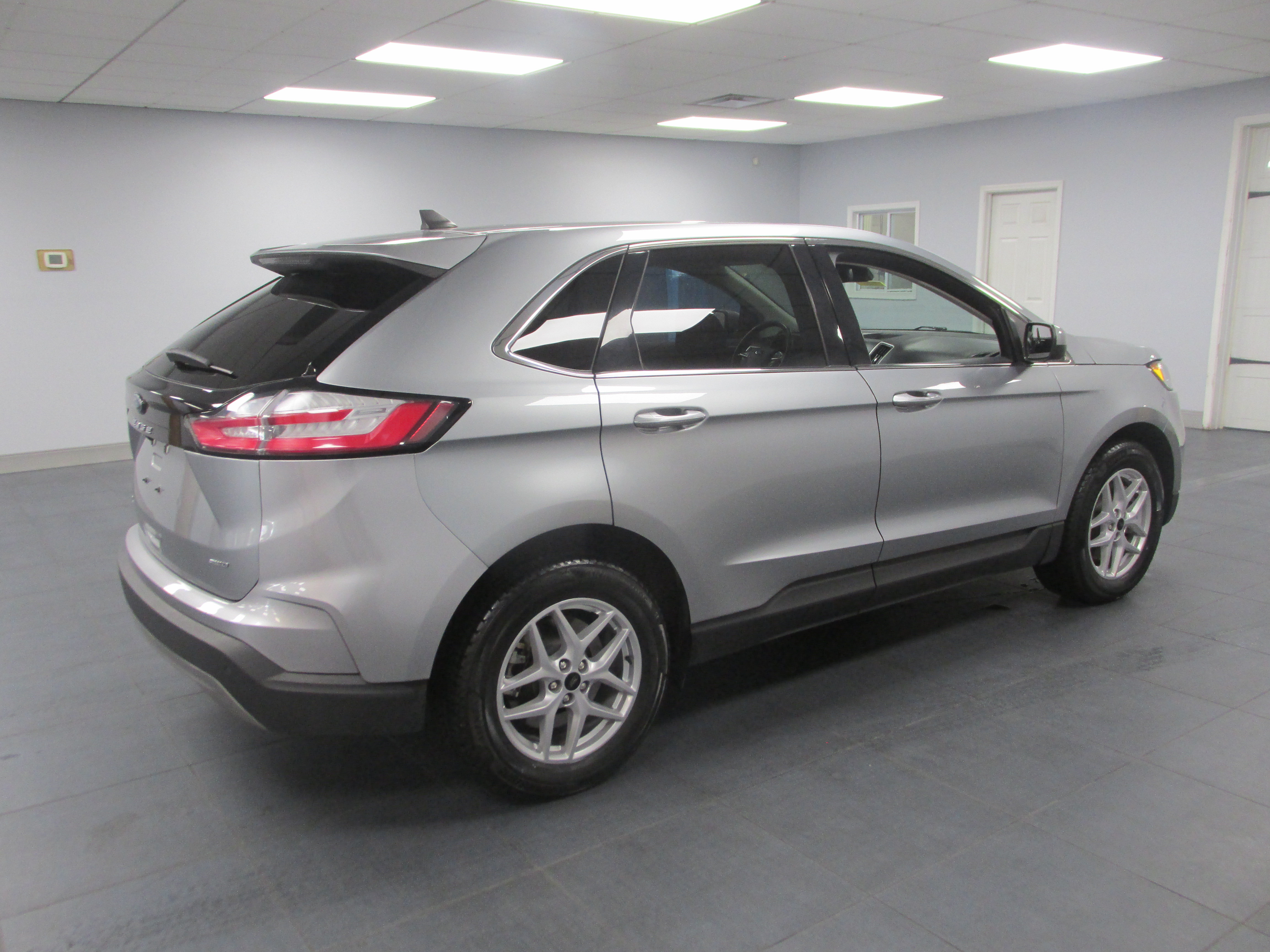 Certified 2024 Ford Edge SEL SUV