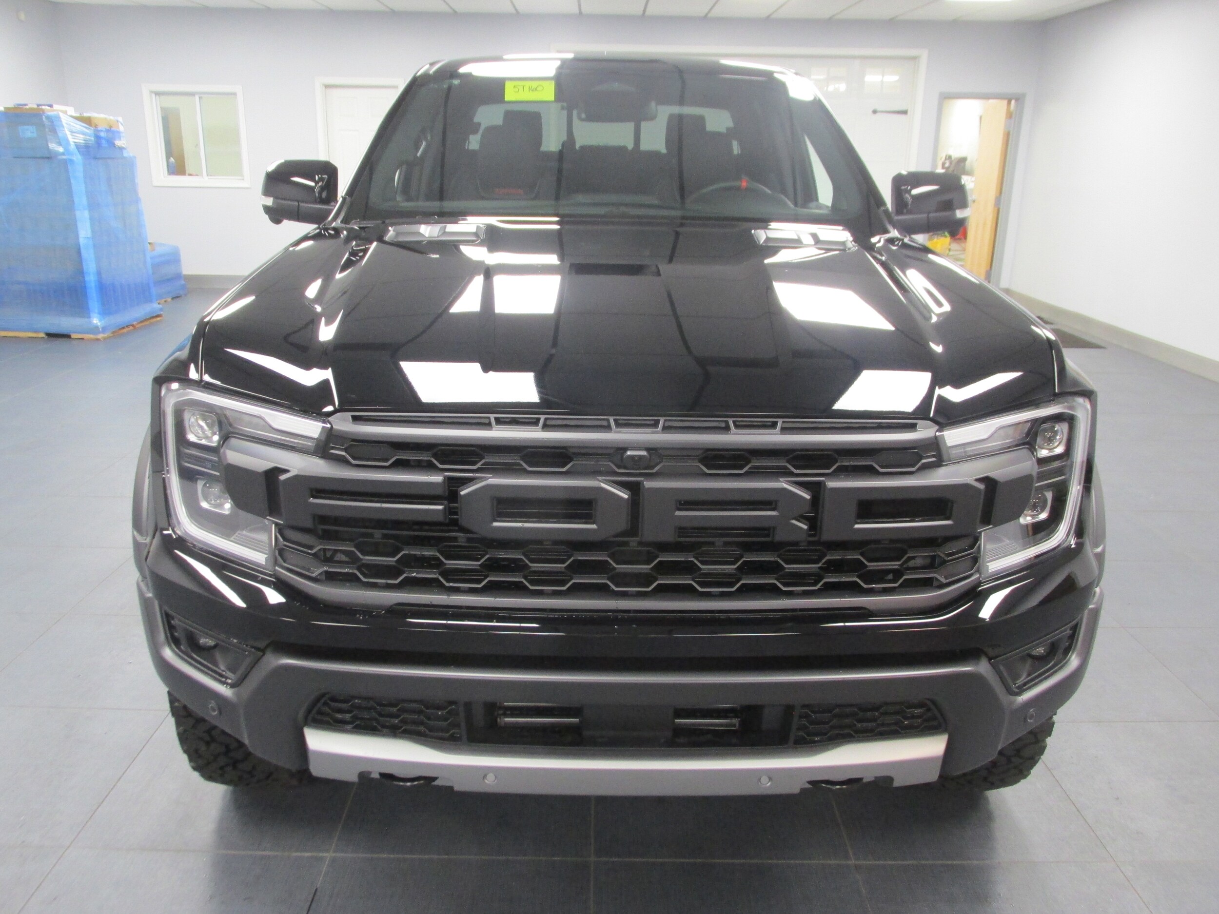2025 Ford Ranger Raptor photo 2