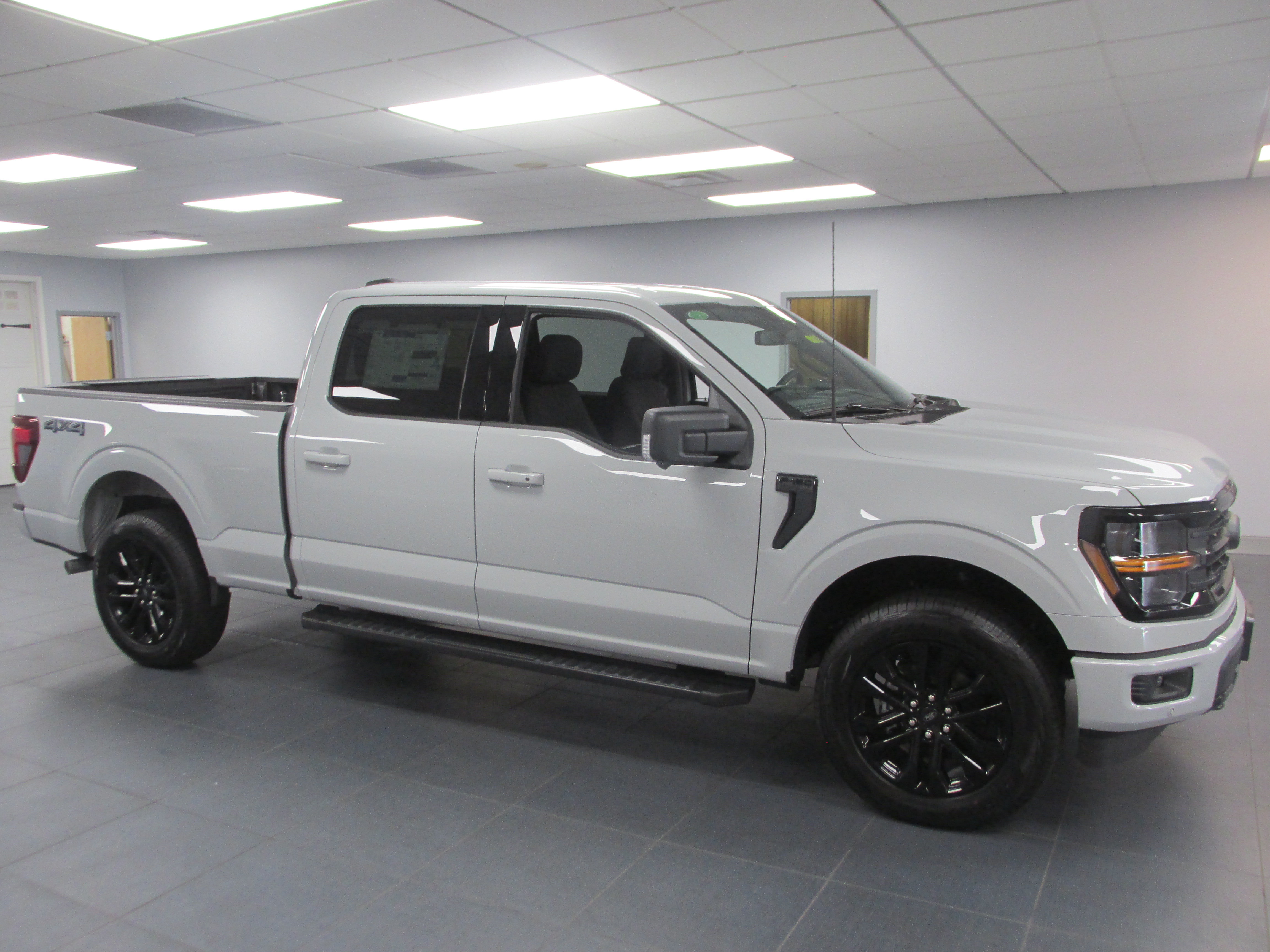 New 2026 Ford F-150 XLT TRUCK