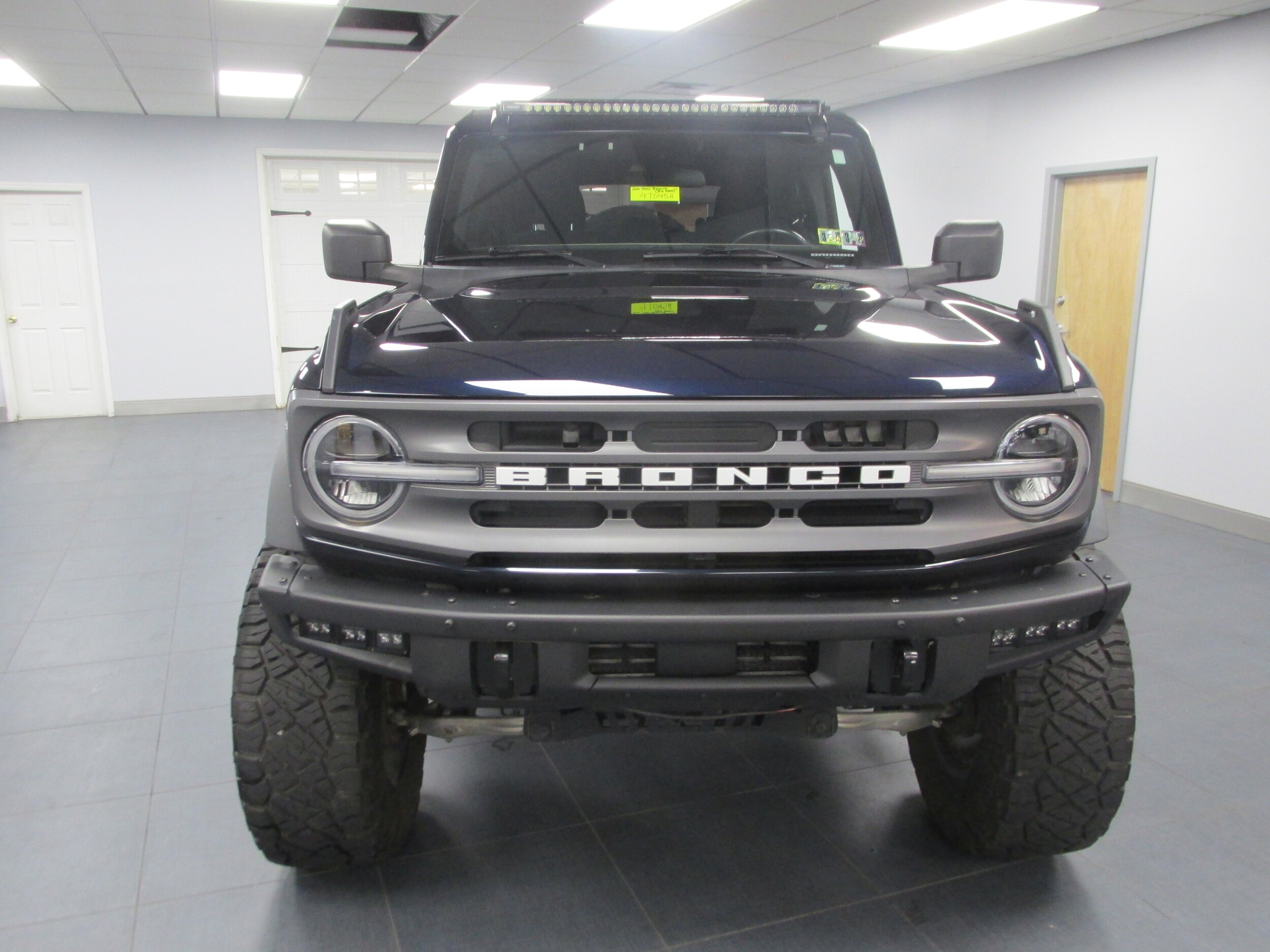 2021 Ford Bronco Base Big Bend Black Diamond Outer Banks photo 3