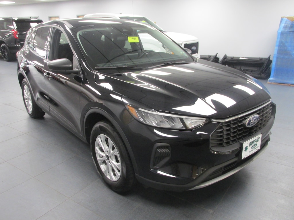 Used 2025 Ford Escape Active SUV