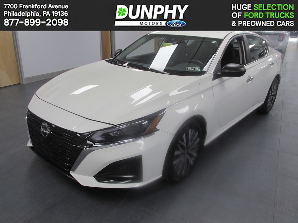 Used 2025 Nissan Altima SV Sedan