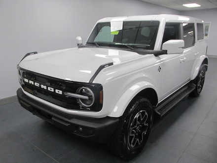 2025 Ford Bronco Outer Banks SUV