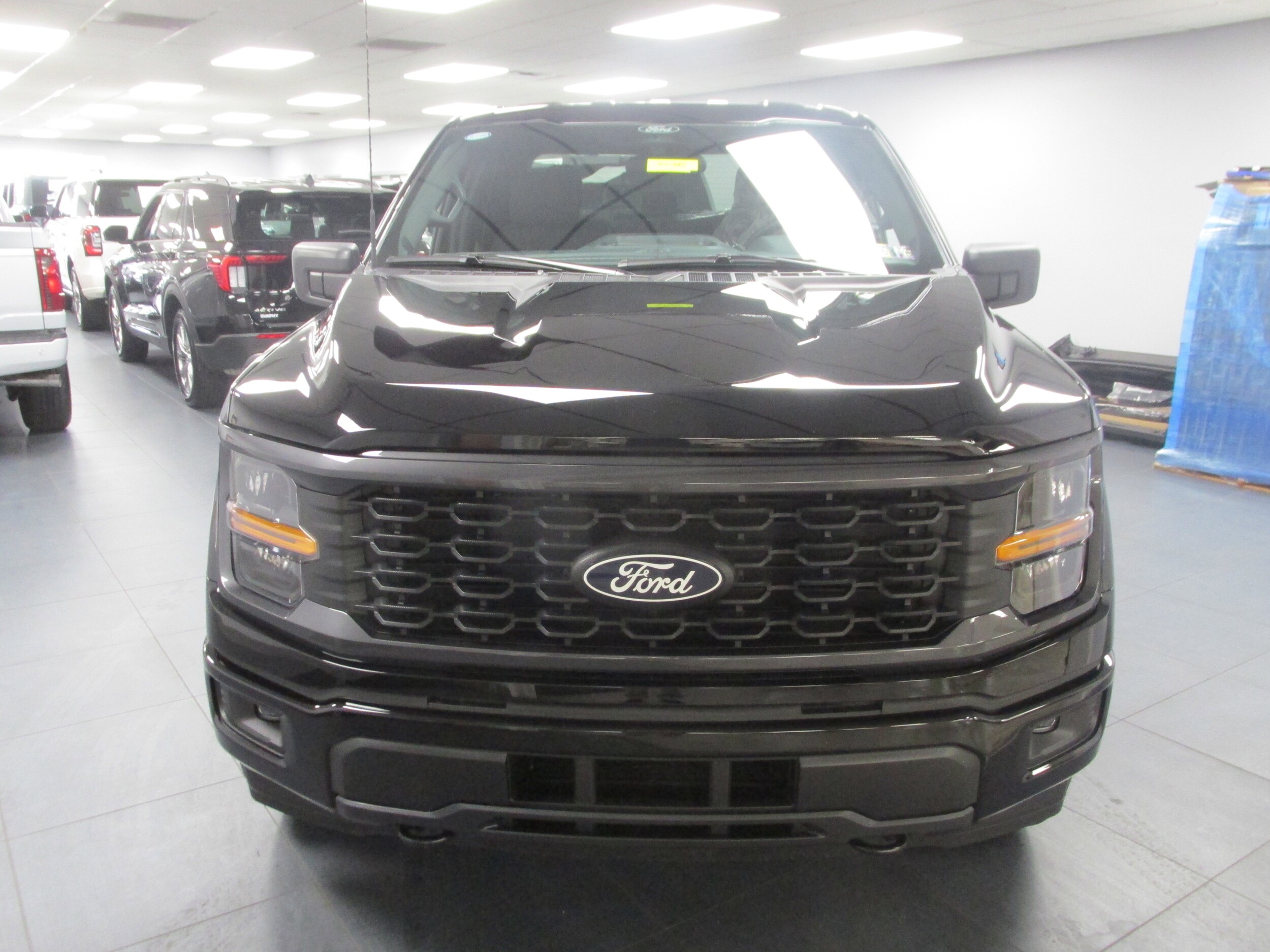 2025 Ford F-150 STX photo 2