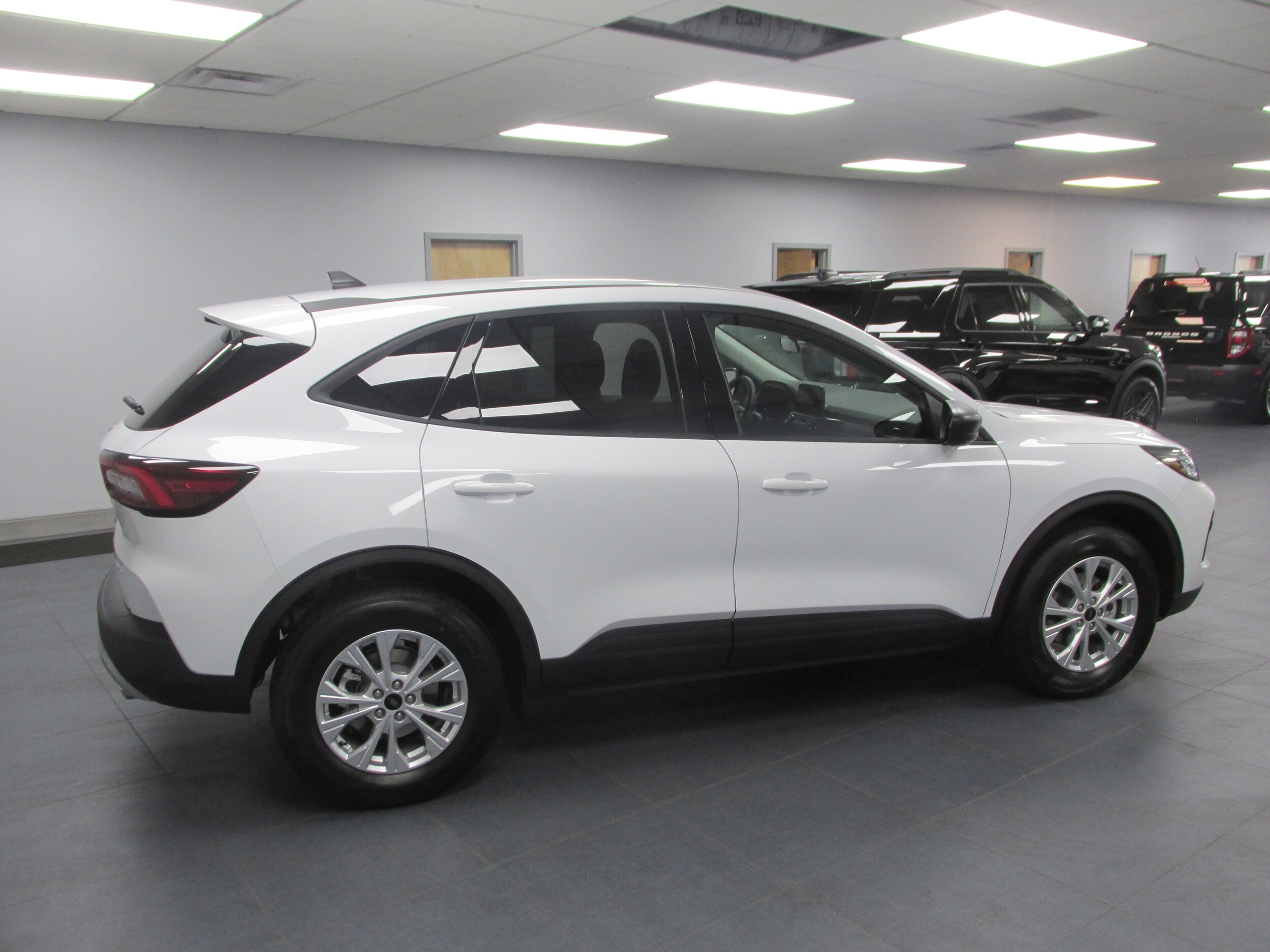 2026 Ford Escape Active photo 4