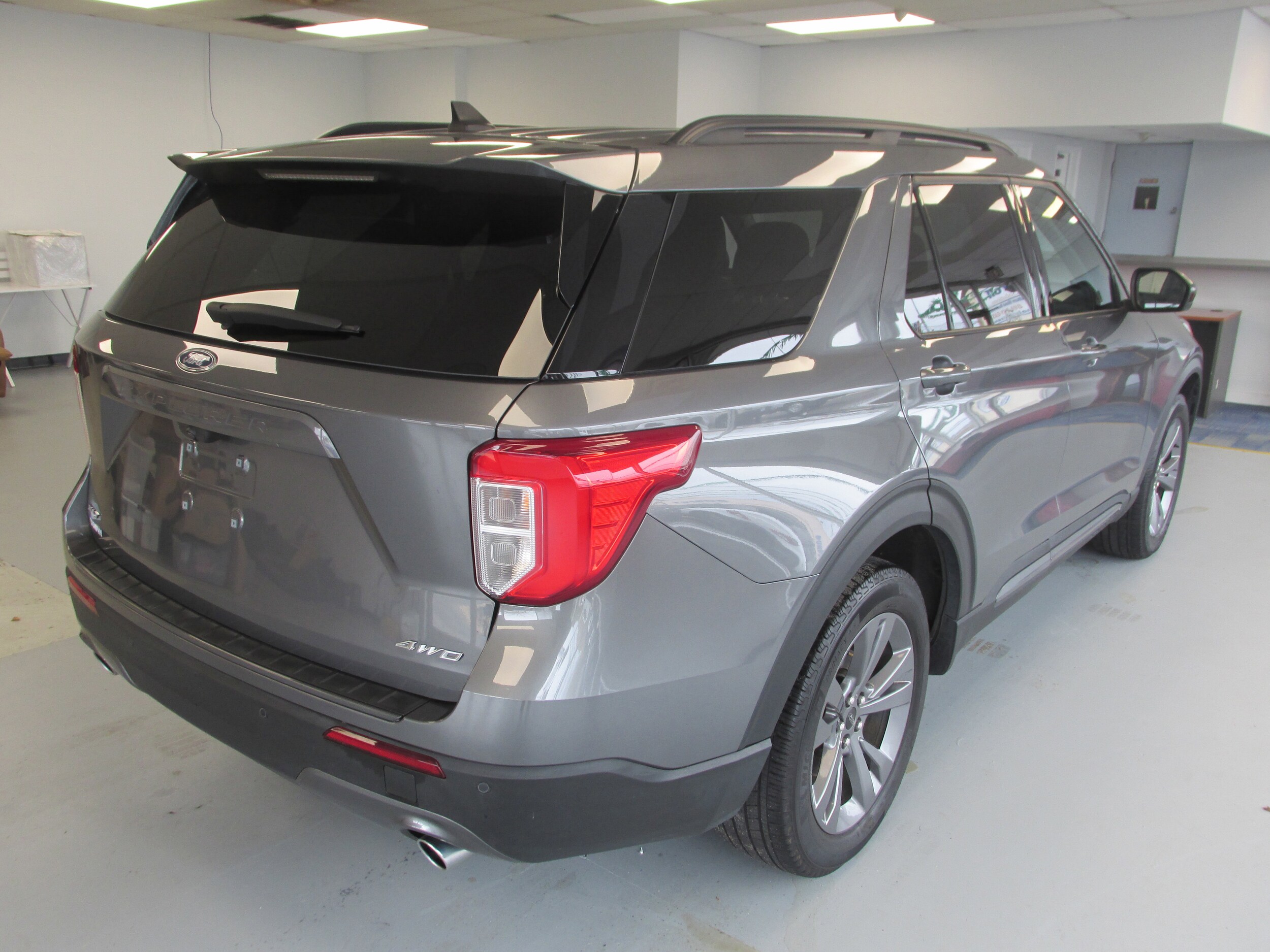 2022 Ford Explorer XLT photo 4
