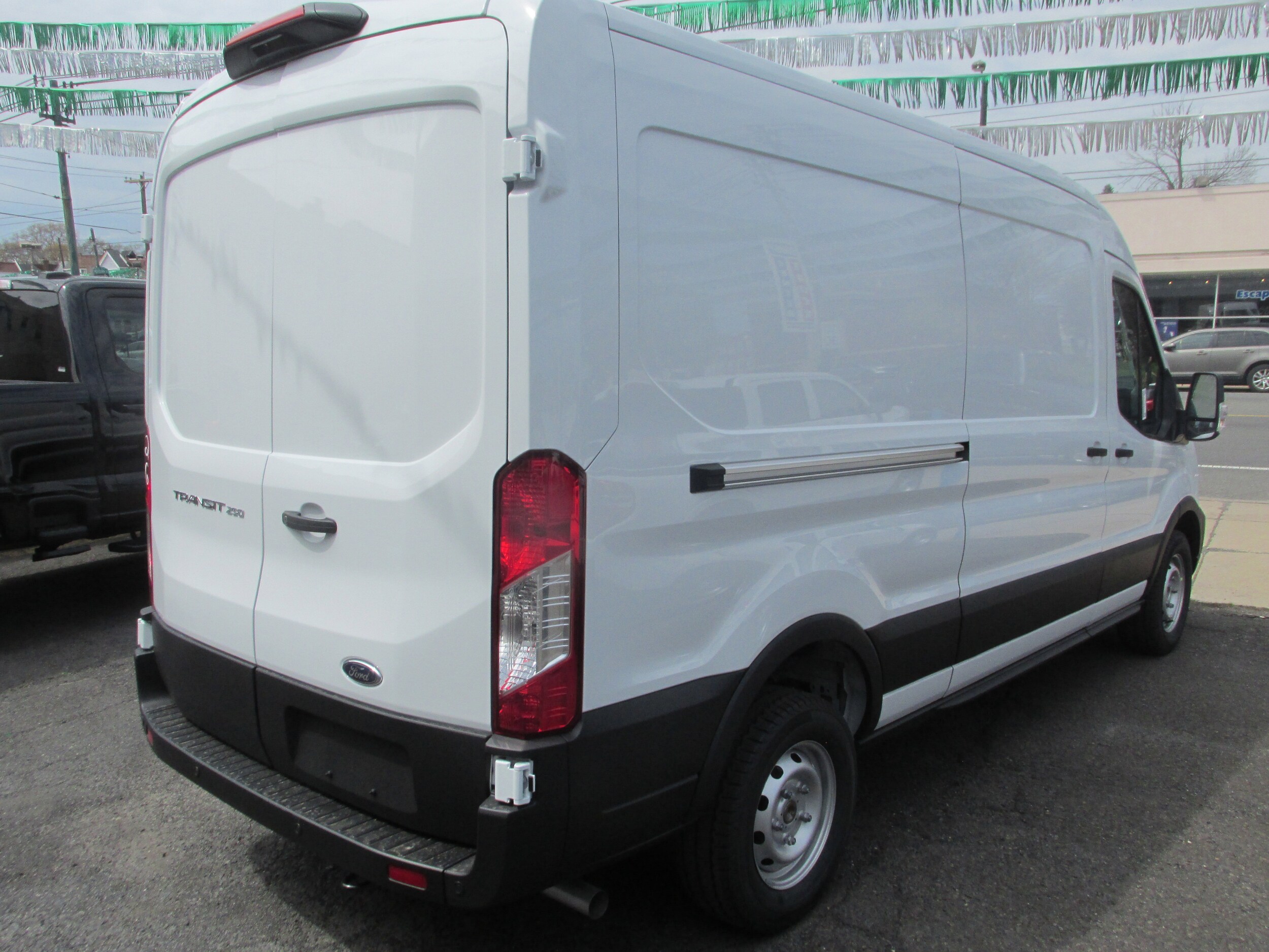 2025 Ford Transit photo 2