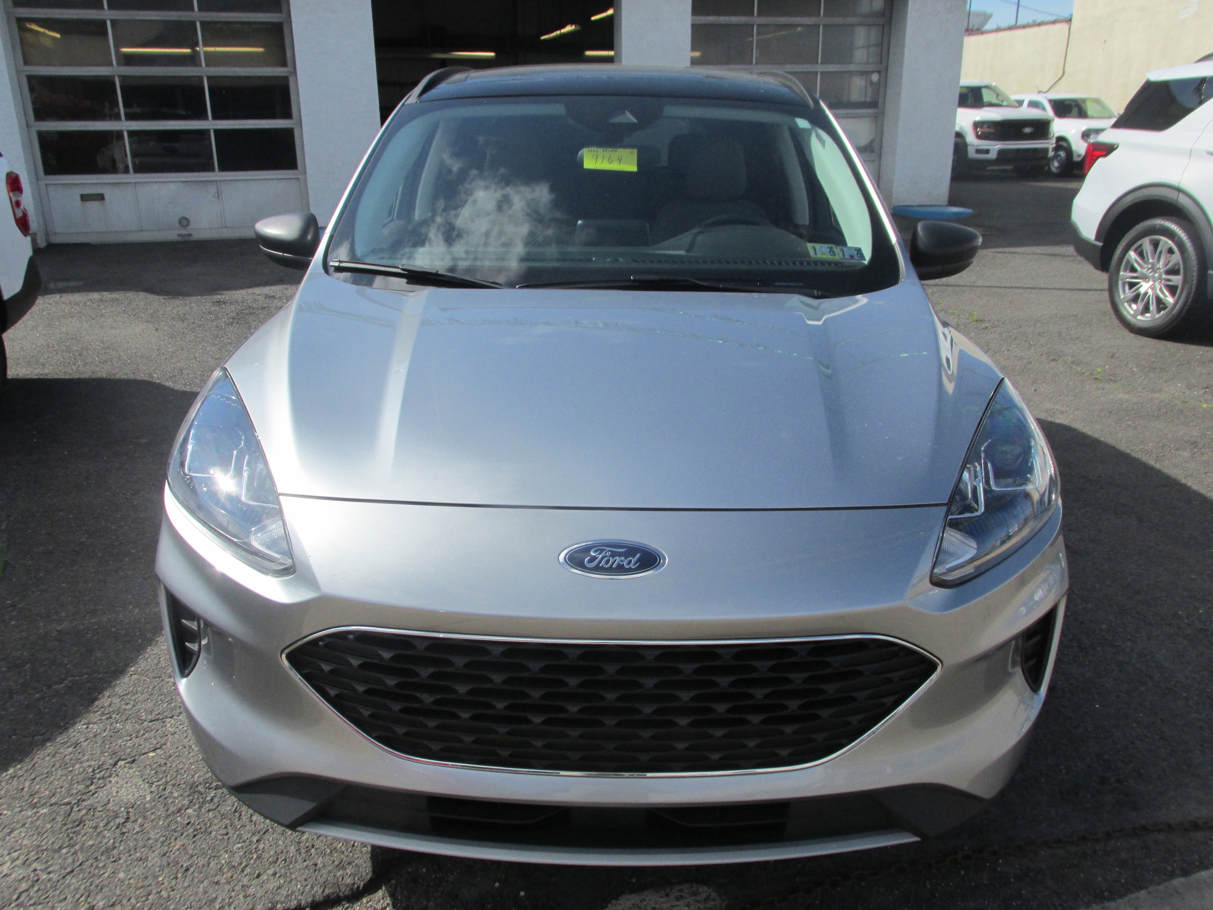 Used 2022 Ford Escape SE with VIN 1FMCU9G67NUA98794 for sale in Philadelphia, PA