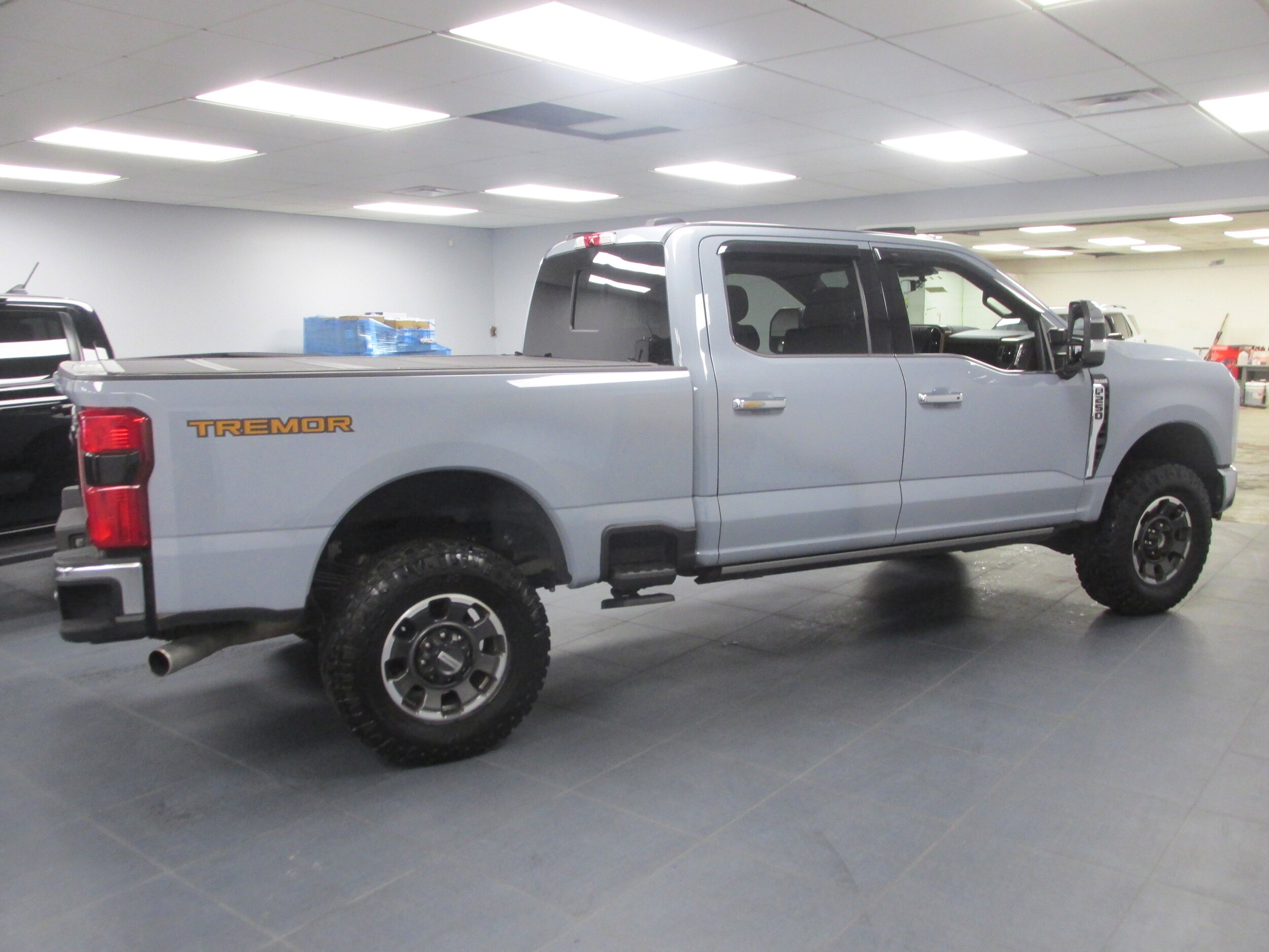 2024 Ford F-250 photo 3