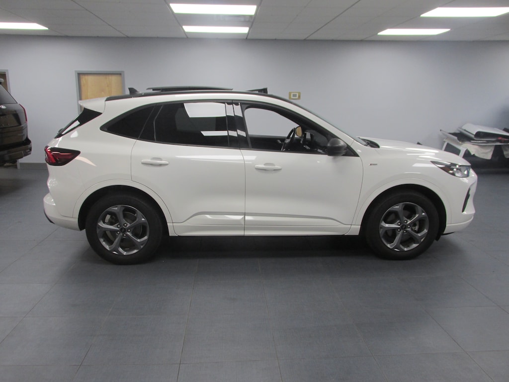 Used 2023 Ford Escape ST-Line SUV