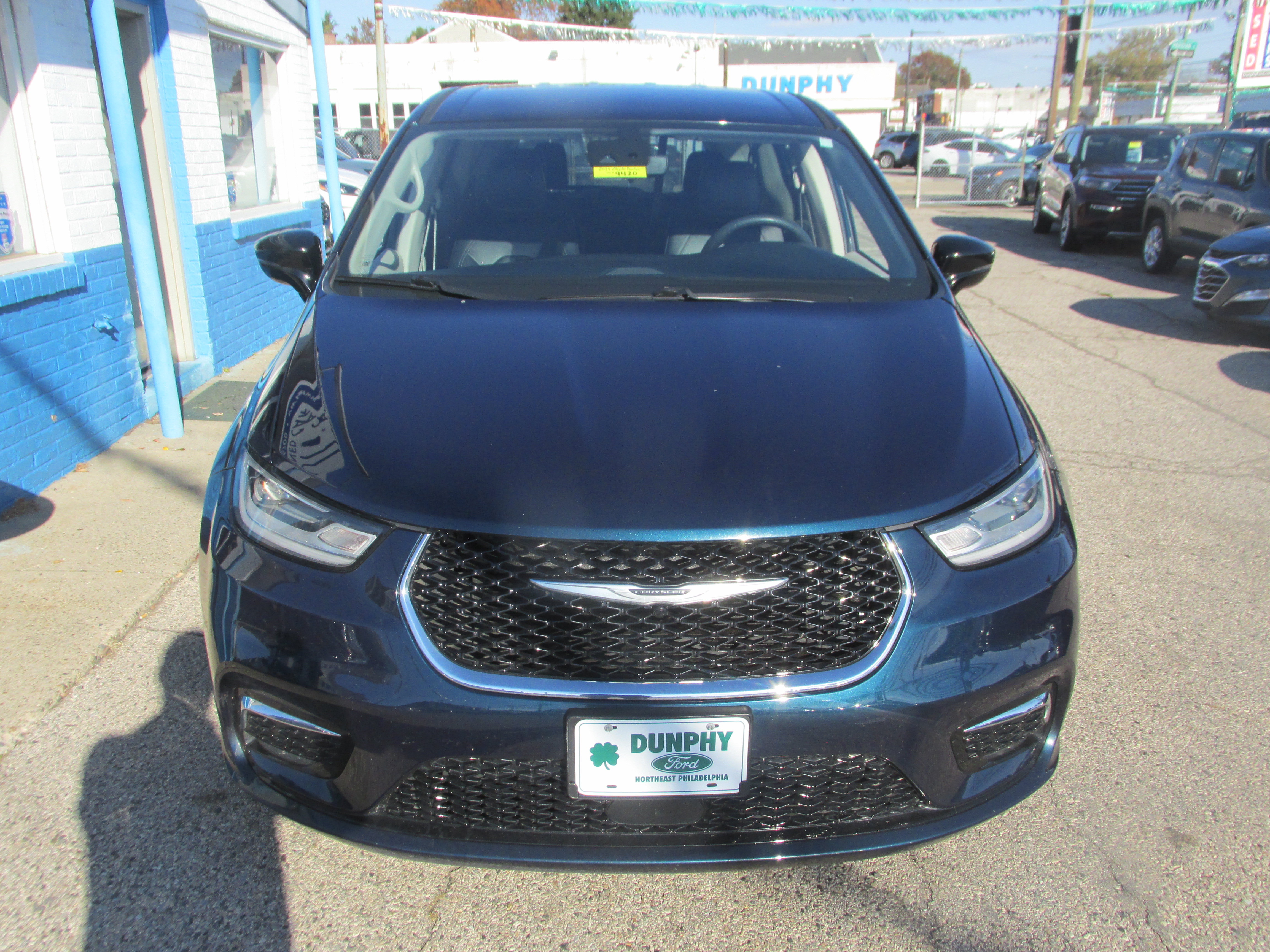 Certified 2024 Chrysler Pacifica Touring L Van Passenger Van