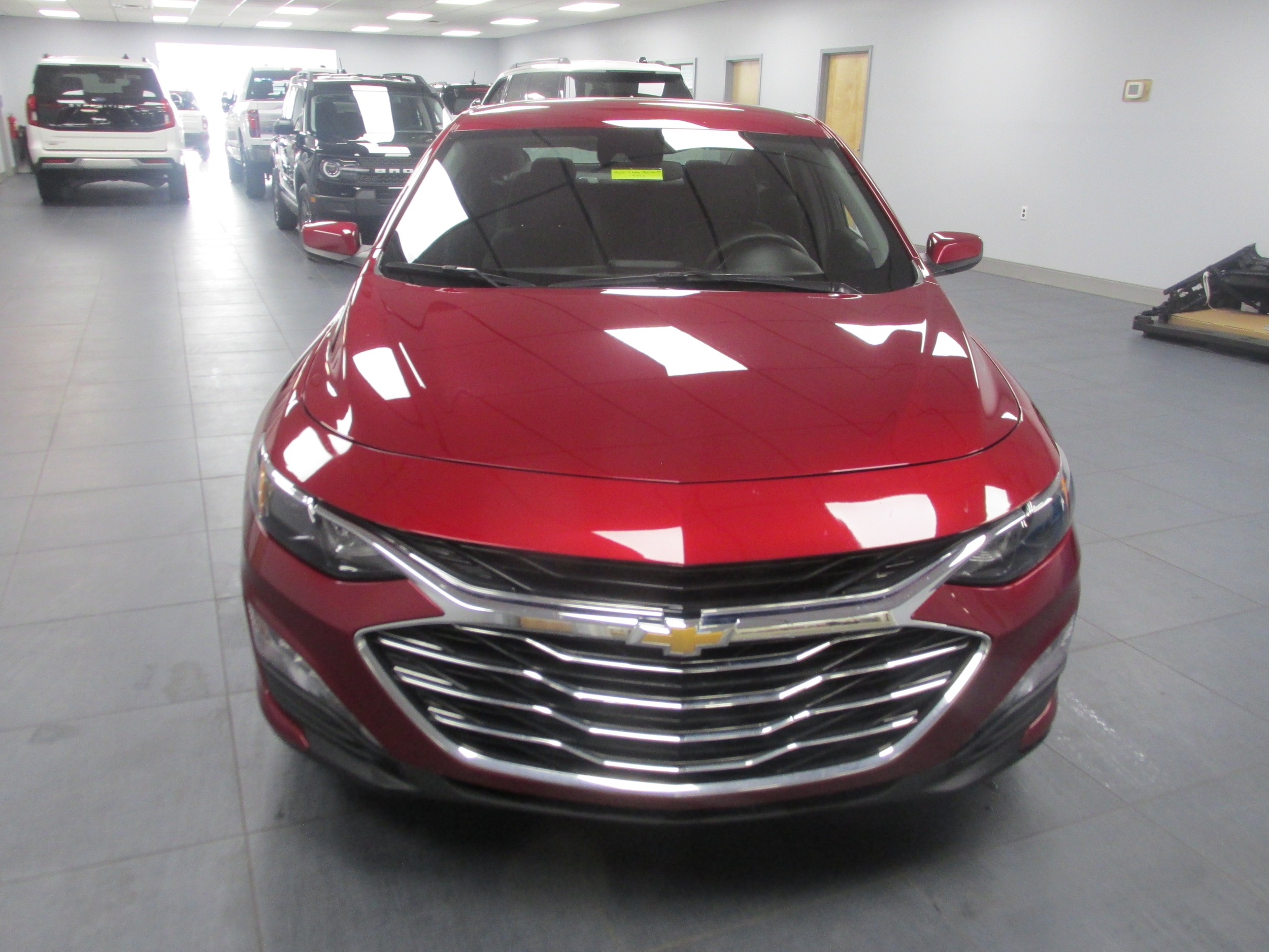 1G1ZD5ST5SF142854