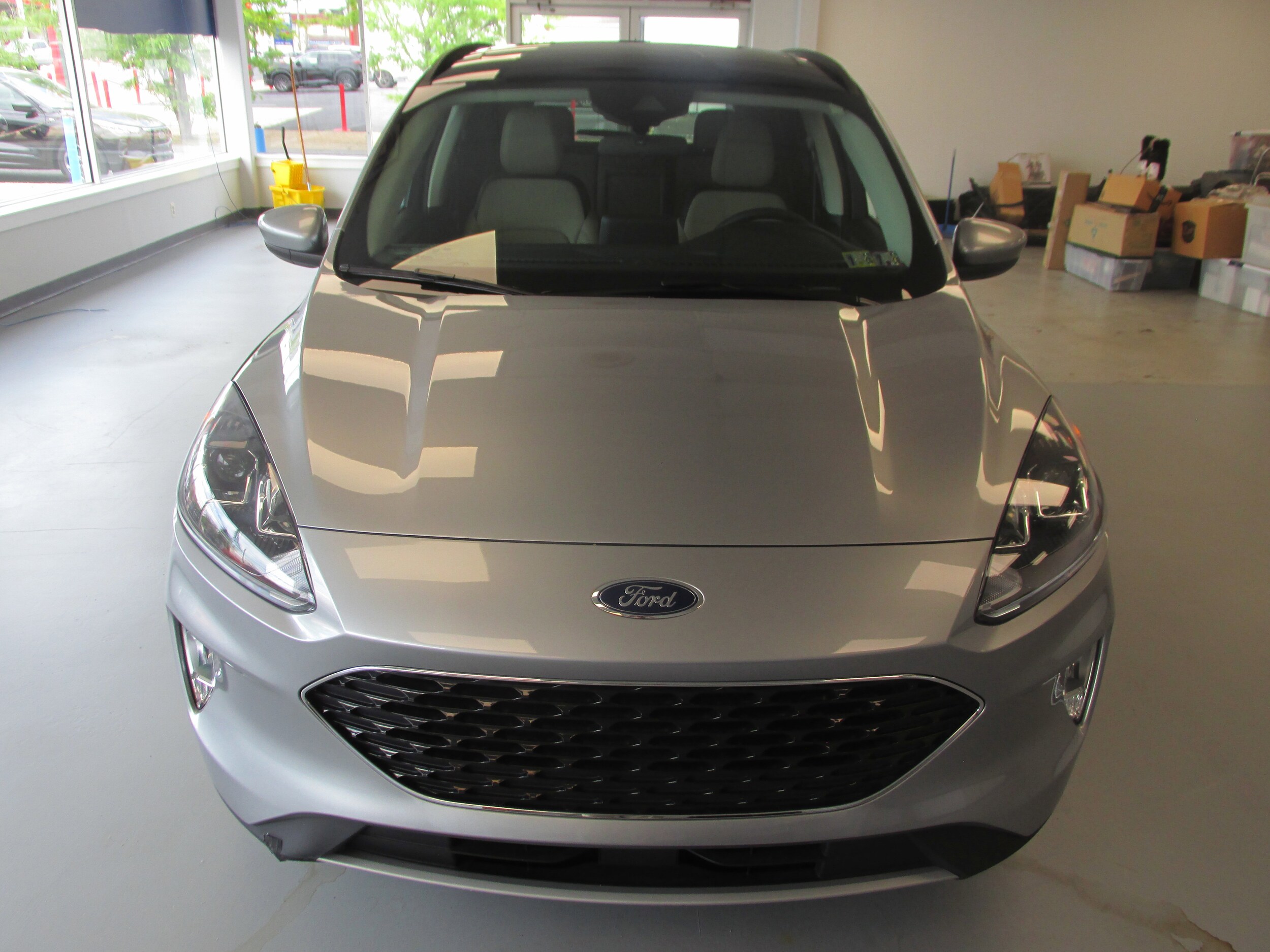 2022 Ford Escape SEL photo 2