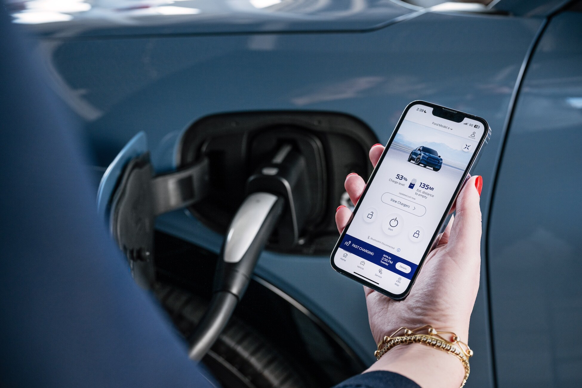 Fast Charging Adapter (NACS)_06.jpg