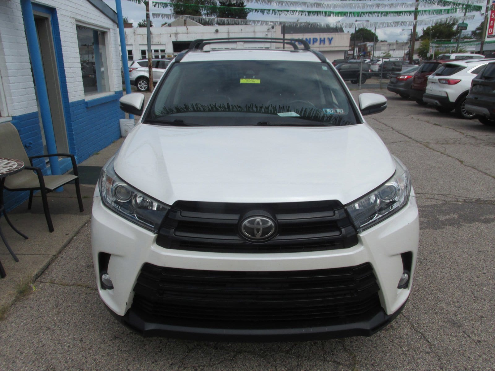 Used 2017 Toyota Highlander XLE with VIN 5TDJZRFHXHS375964 for sale in Philadelphia, PA