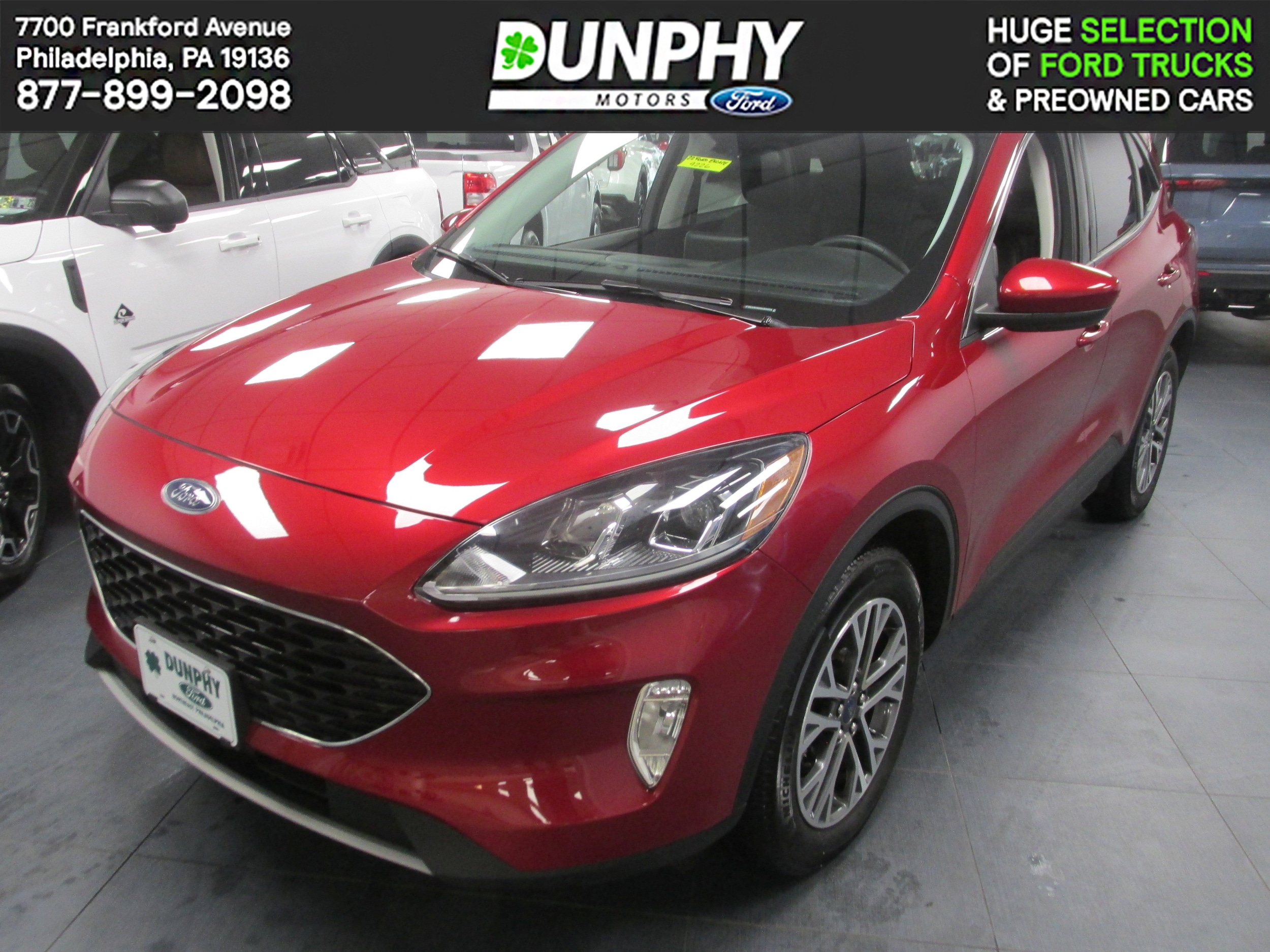 2022 Ford Escape SEL's photo