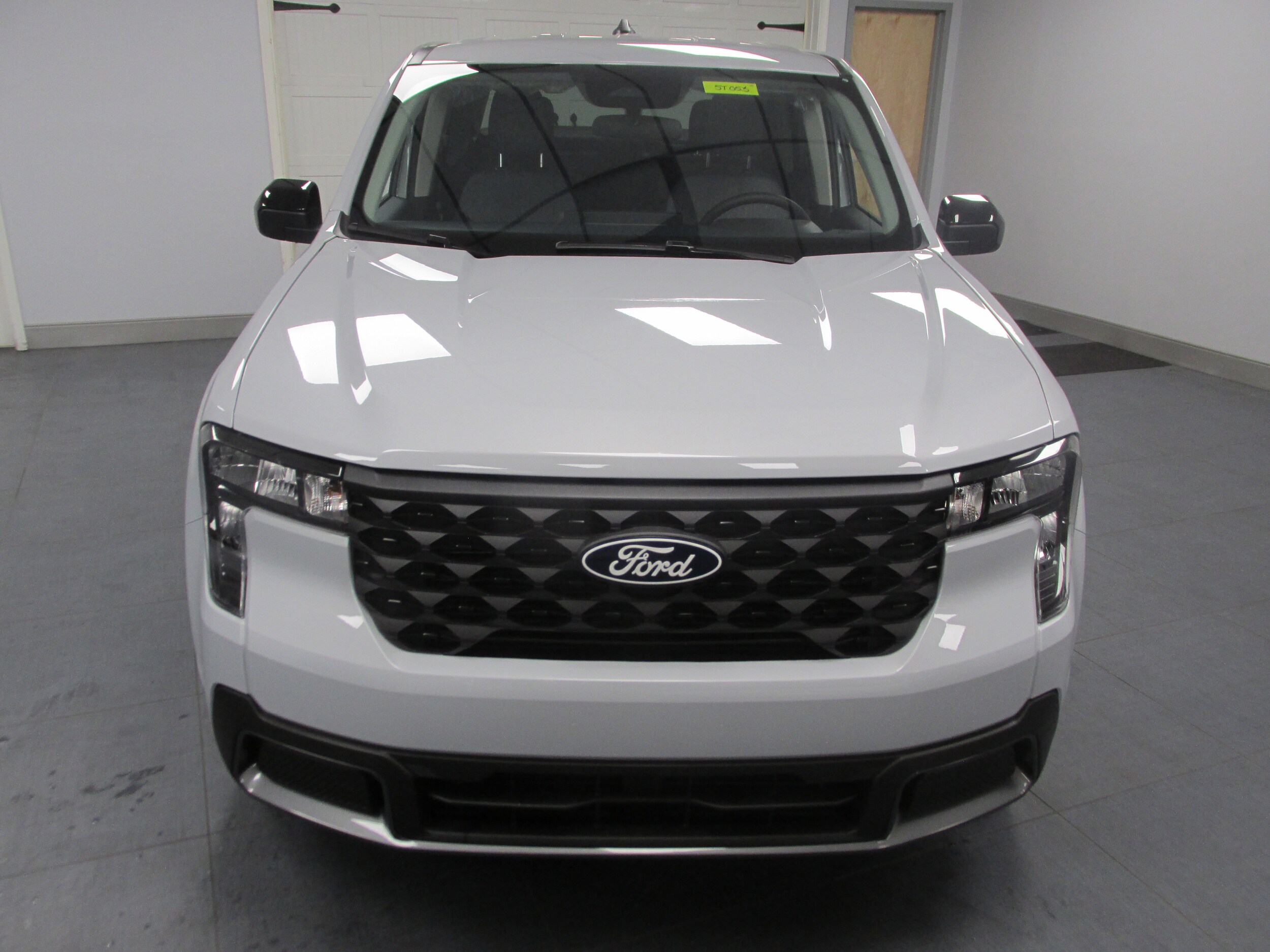 2025 Ford Maverick XLT photo 2