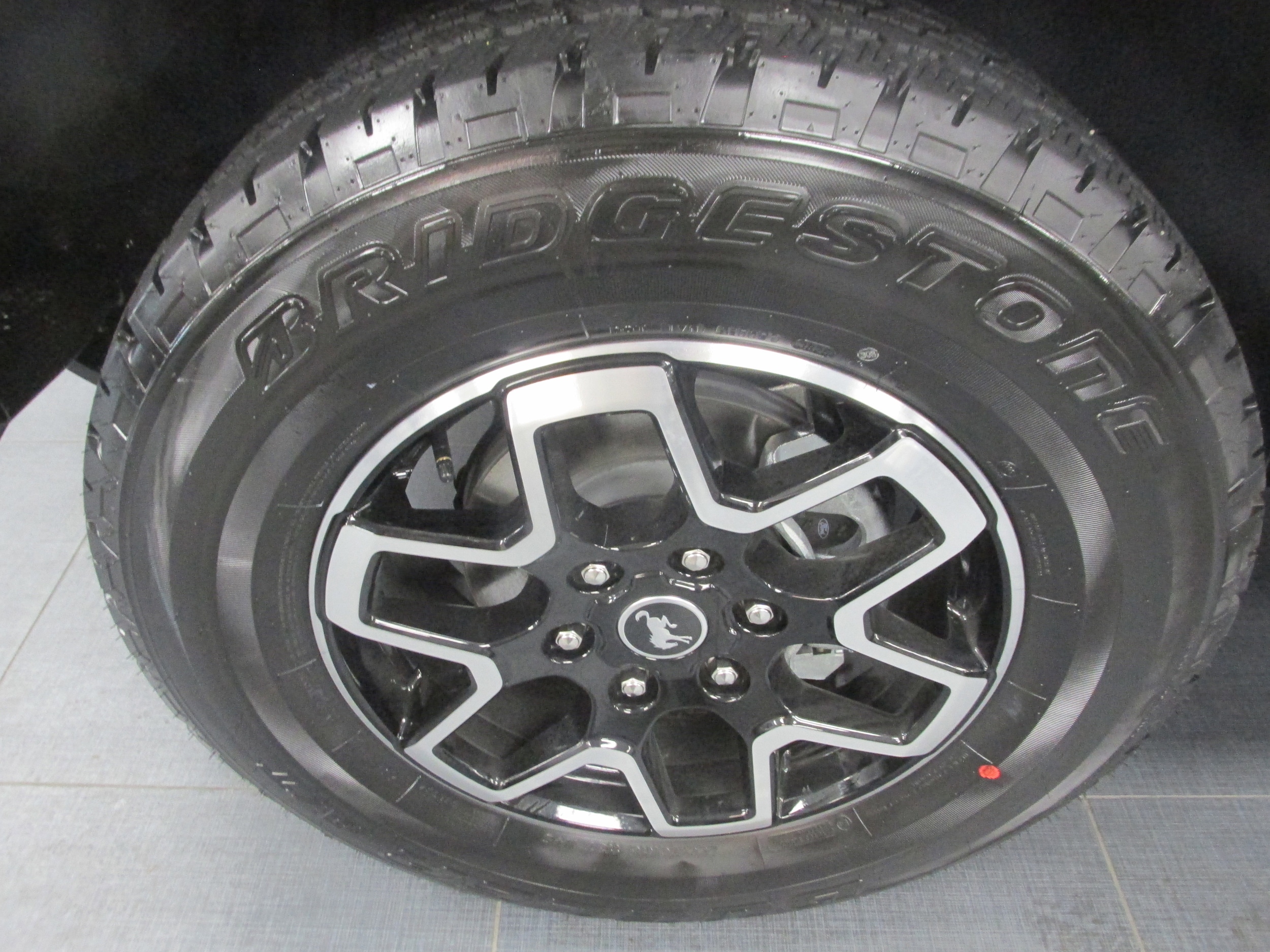 2025 Ford Bronco 4-Door Outer Banks - Photo 13