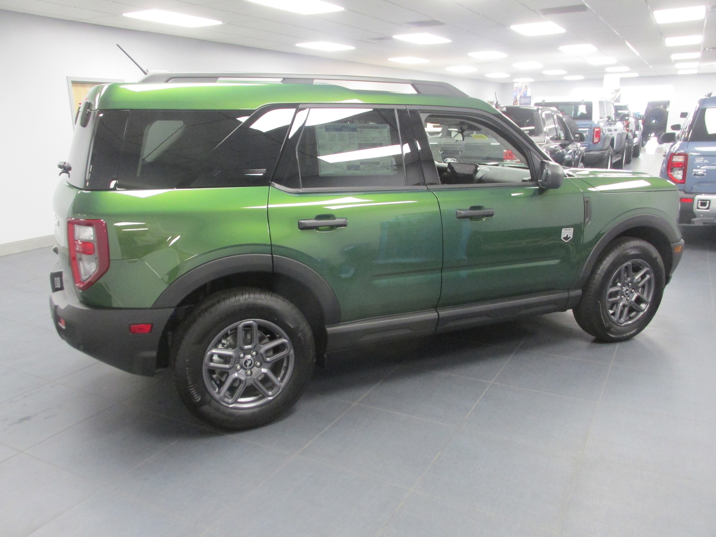 2025 Ford Bronco Sport Big Bend photo 3