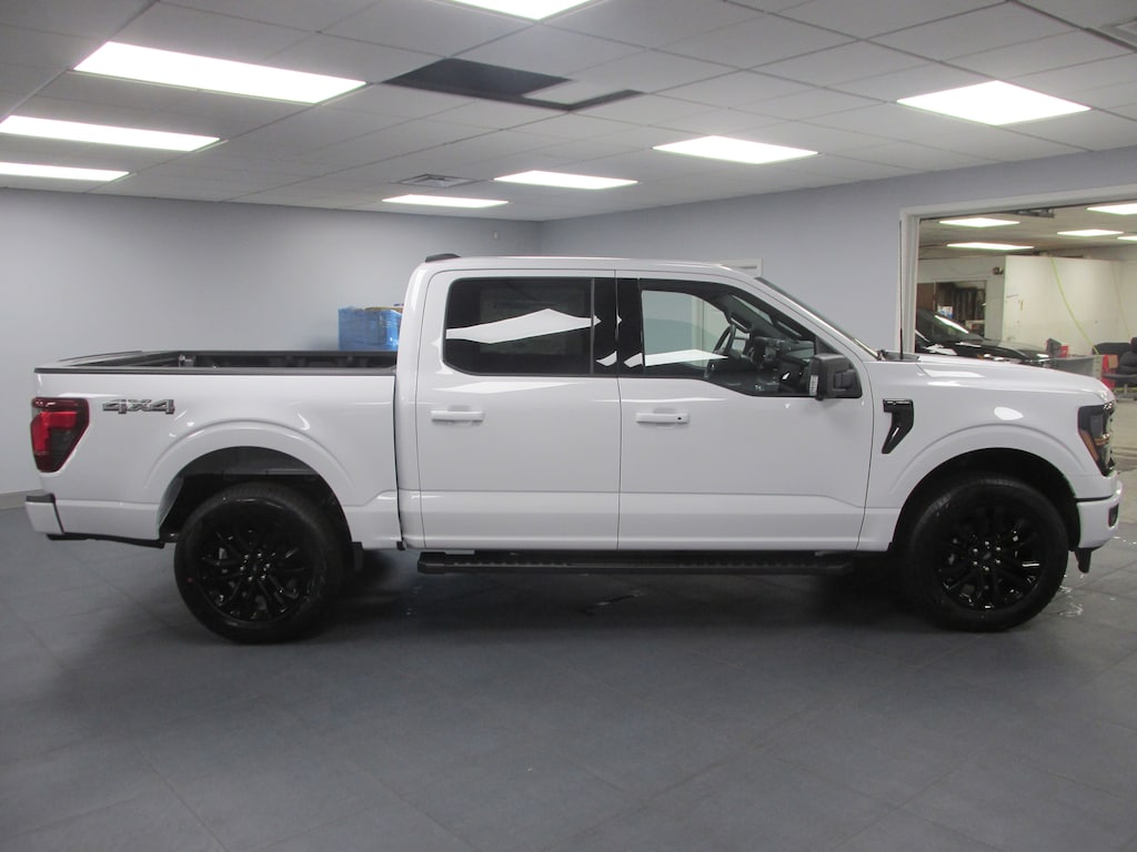 New 2025 Ford F-150 XLT TRUCK