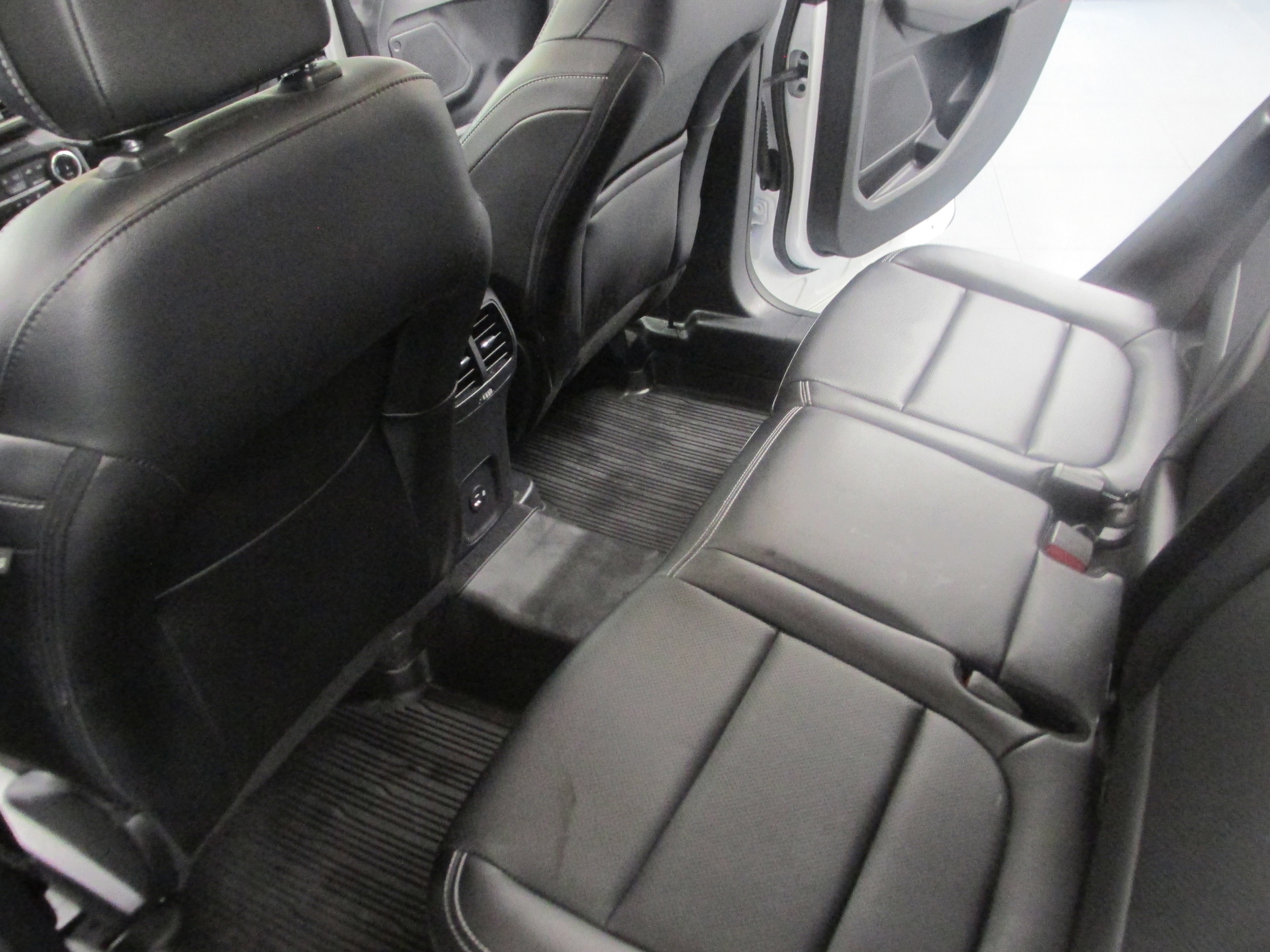 2022 Ford Escape SEL - Photo 28