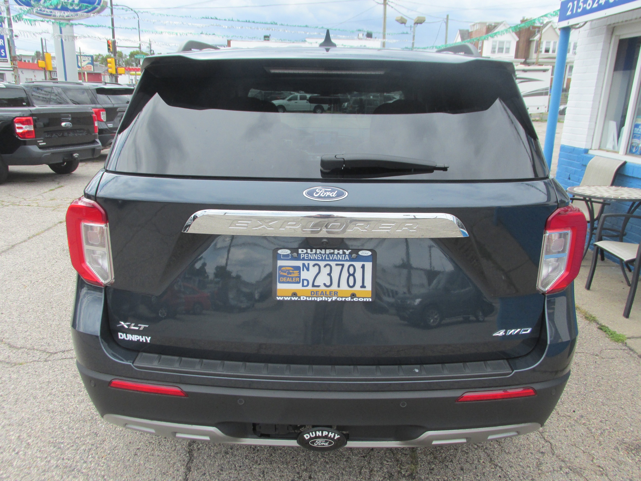 2023 Ford Explorer XLT - Photo 5